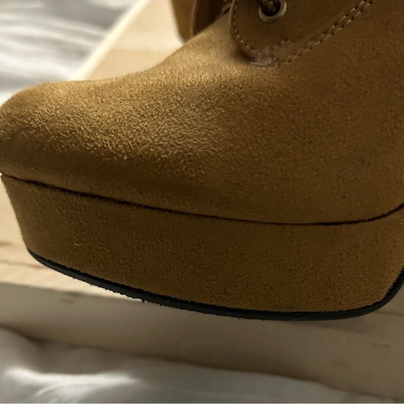 Shi By Journey Womens Rain Tan Stacked Heel Ankle Bootie Tan Nubuck Size 7 M - Picture 4 of 8